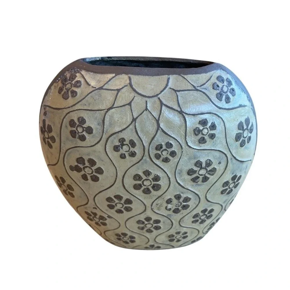 Vintage Solid Brass Yellow Enamel Vase Flowers Raised‎ Sunflower Heavy Bouquet